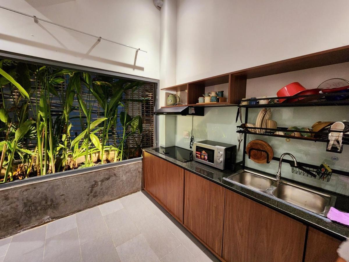 Hoa House Hotel Ho Chi Minh City Exterior photo